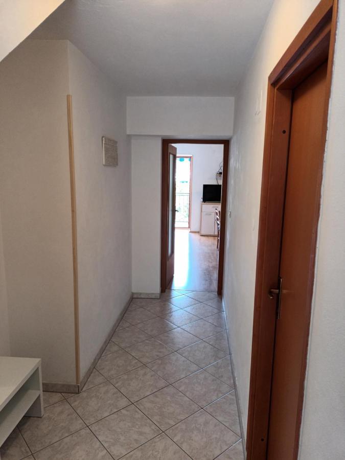 Apartments Dorcic Baska  Ngoại thất bức ảnh