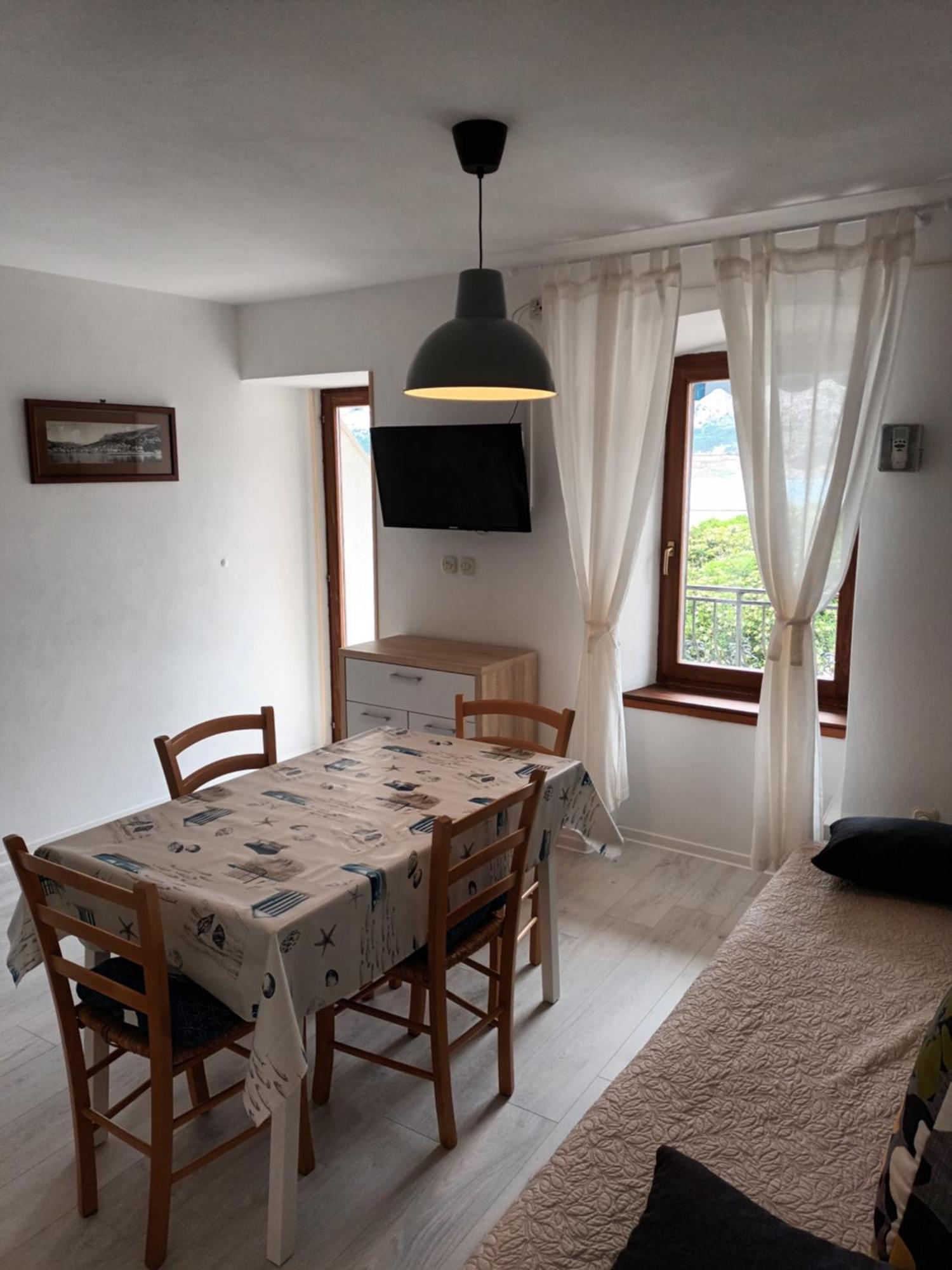 Apartments Dorcic Baska  Ngoại thất bức ảnh
